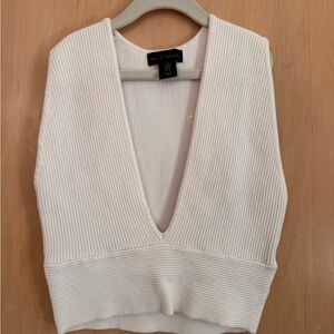 House of Harlow 1960 Cream Ribbed Sleeveless V-Neck Knit Top - Medium